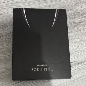 BLACKPINK Born Pink Album